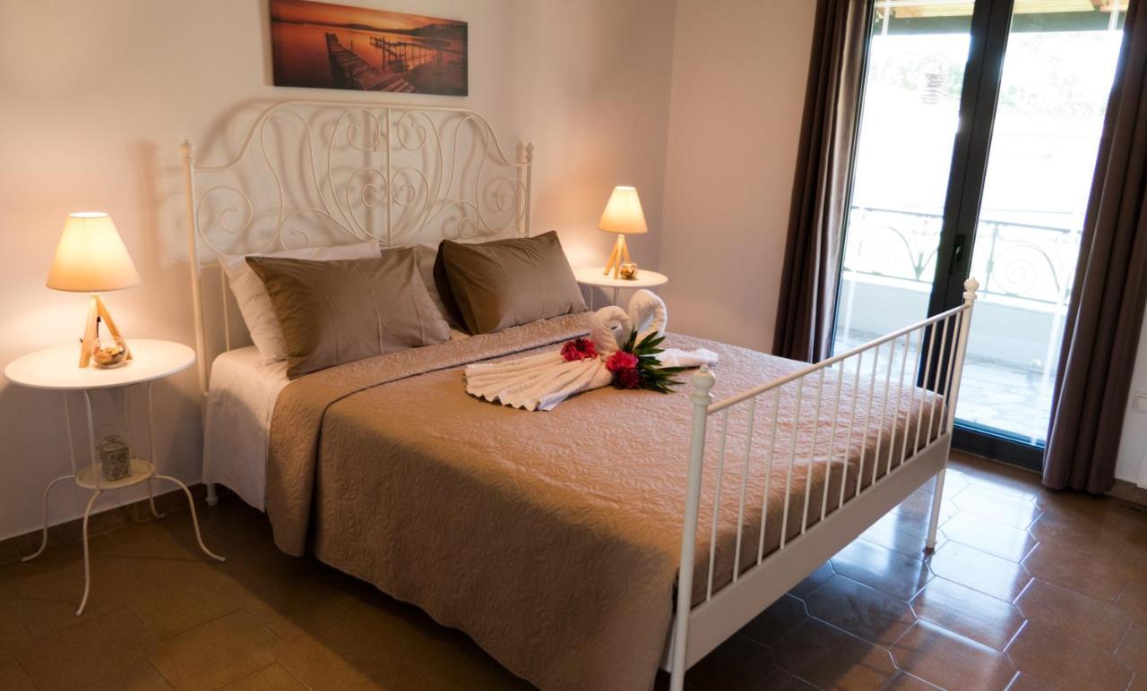 Cozy Family Friendly Apartment With Large Garden Close To Beaches - Dirella Kynopiástai 외부 사진