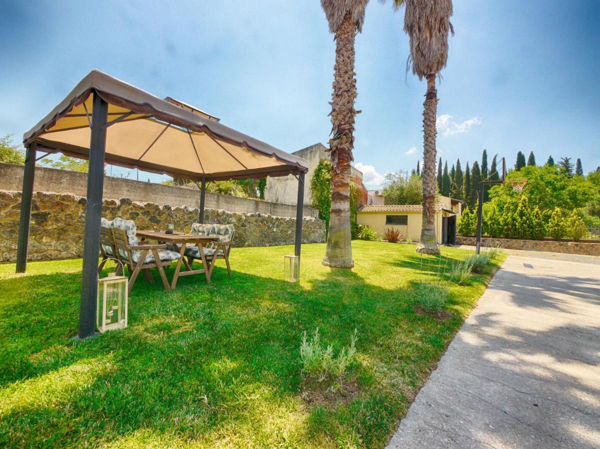 Cozy Family Friendly Apartment With Large Garden Close To Beaches - Dirella Kynopiástai 외부 사진
