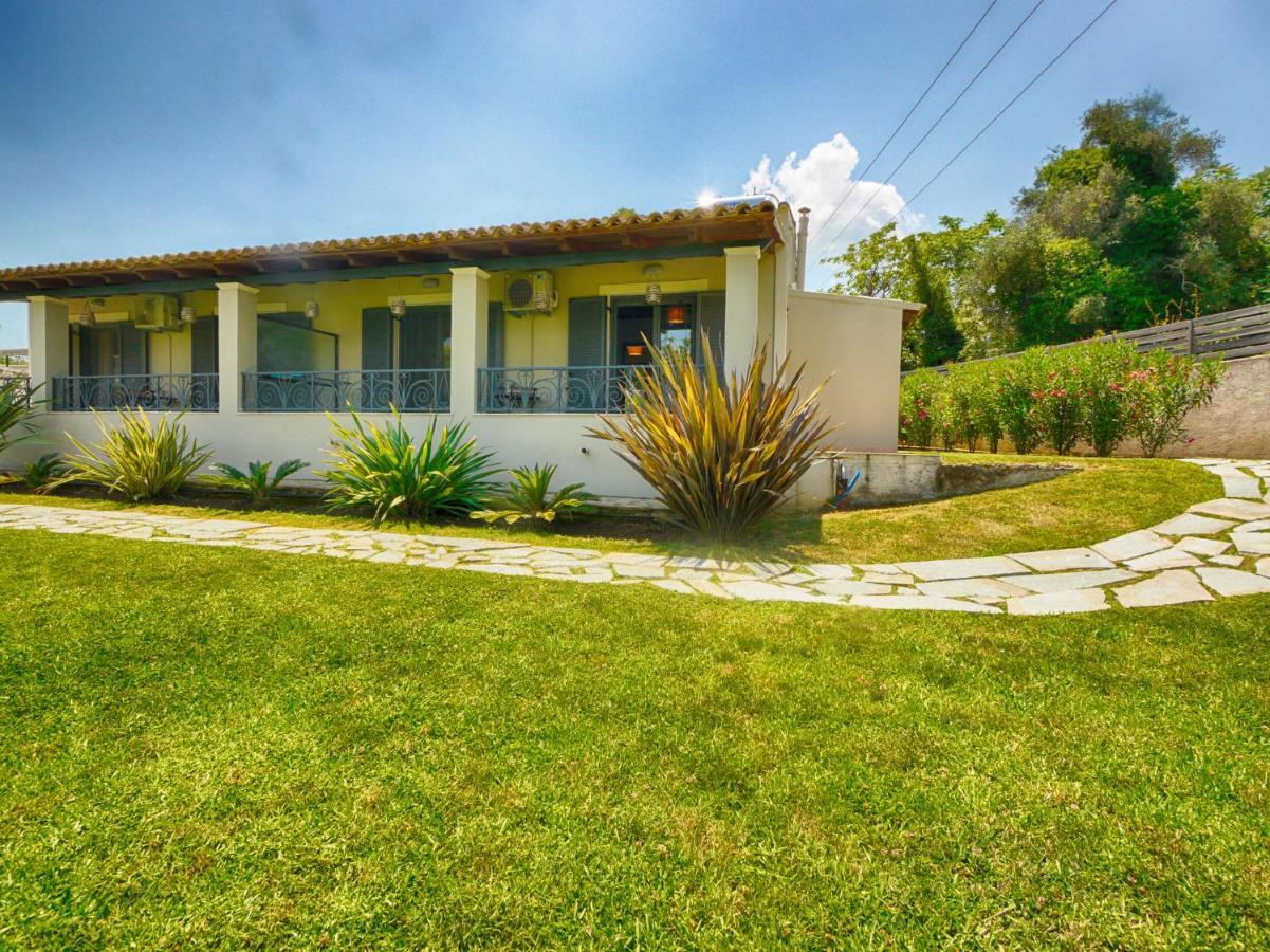 Cozy Family Friendly Apartment With Large Garden Close To Beaches - Dirella Kynopiástai 외부 사진