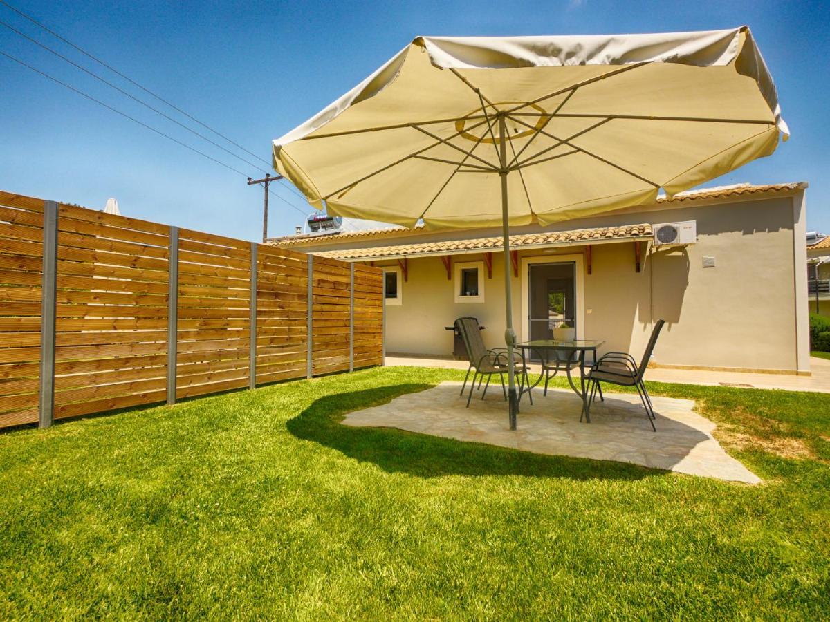 Cozy Family Friendly Apartment With Large Garden Close To Beaches - Dirella Kynopiástai 외부 사진