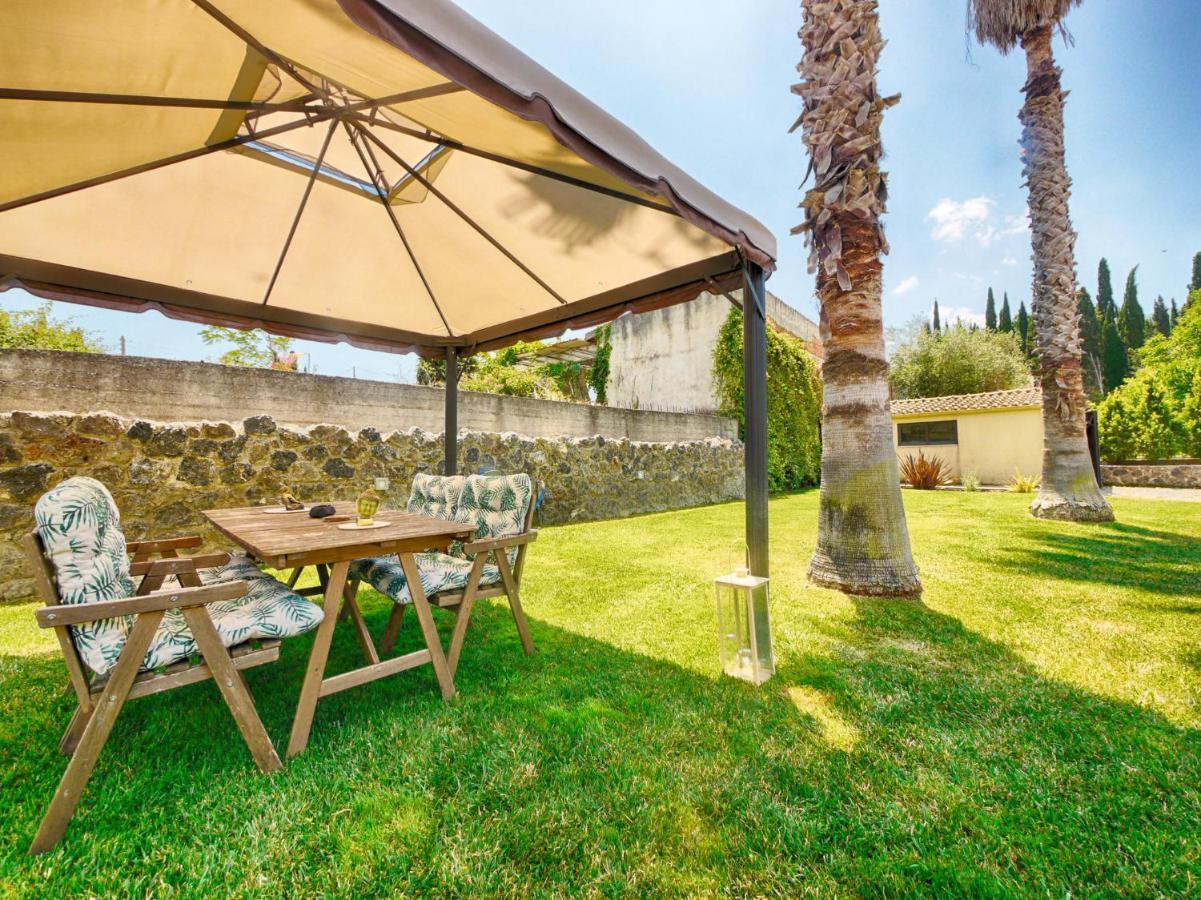 Cozy Family Friendly Apartment With Large Garden Close To Beaches - Dirella Kynopiástai 외부 사진