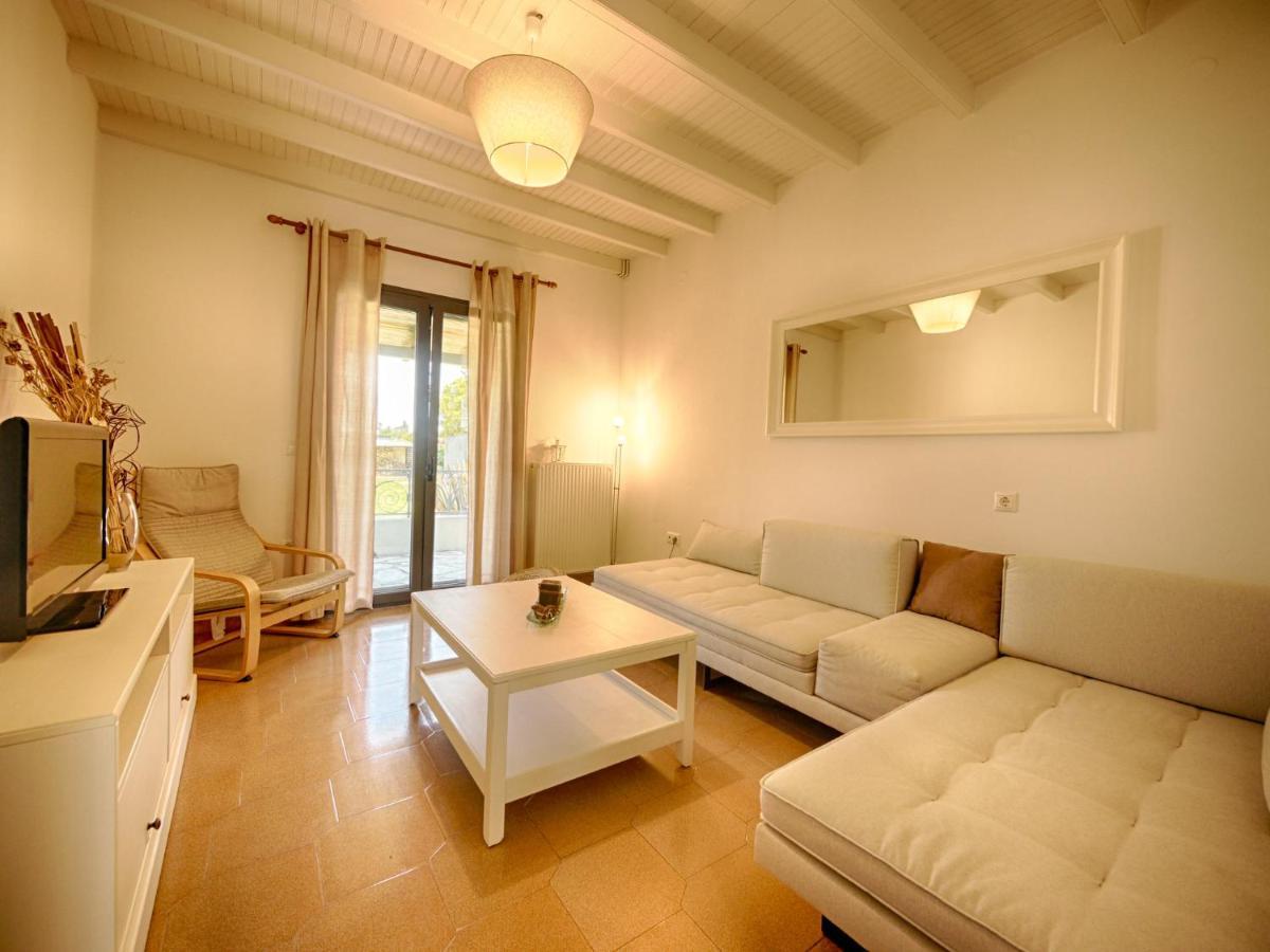 Cozy Family Friendly Apartment With Large Garden Close To Beaches - Dirella Kynopiástai 외부 사진