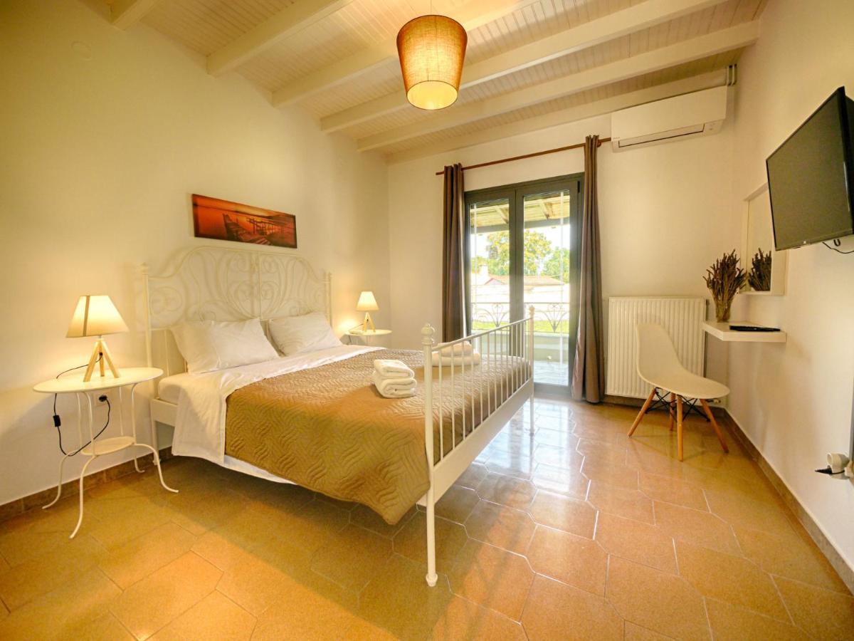 Cozy Family Friendly Apartment With Large Garden Close To Beaches - Dirella Kynopiástai 외부 사진