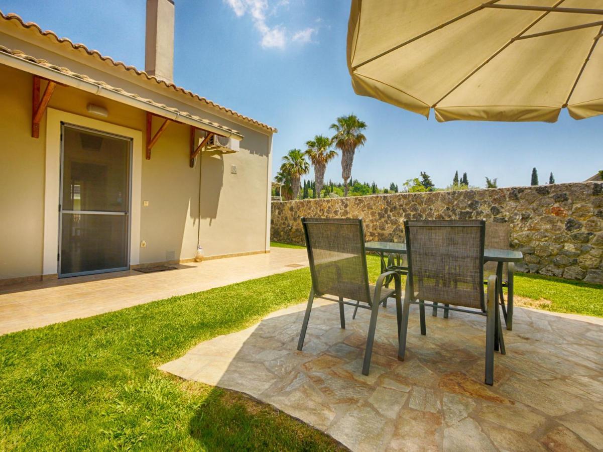 Cozy Family Friendly Apartment With Large Garden Close To Beaches - Dirella Kynopiástai 외부 사진