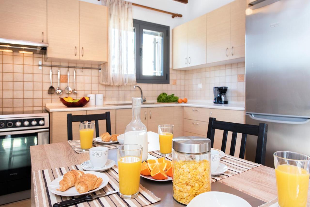 Cozy Family Friendly Apartment With Large Garden Close To Beaches - Dirella Kynopiástai 외부 사진