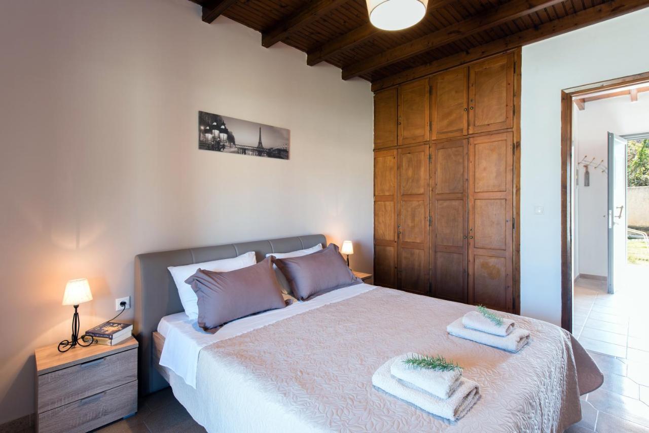 Cozy Family Friendly Apartment With Large Garden Close To Beaches - Dirella Kynopiástai 외부 사진